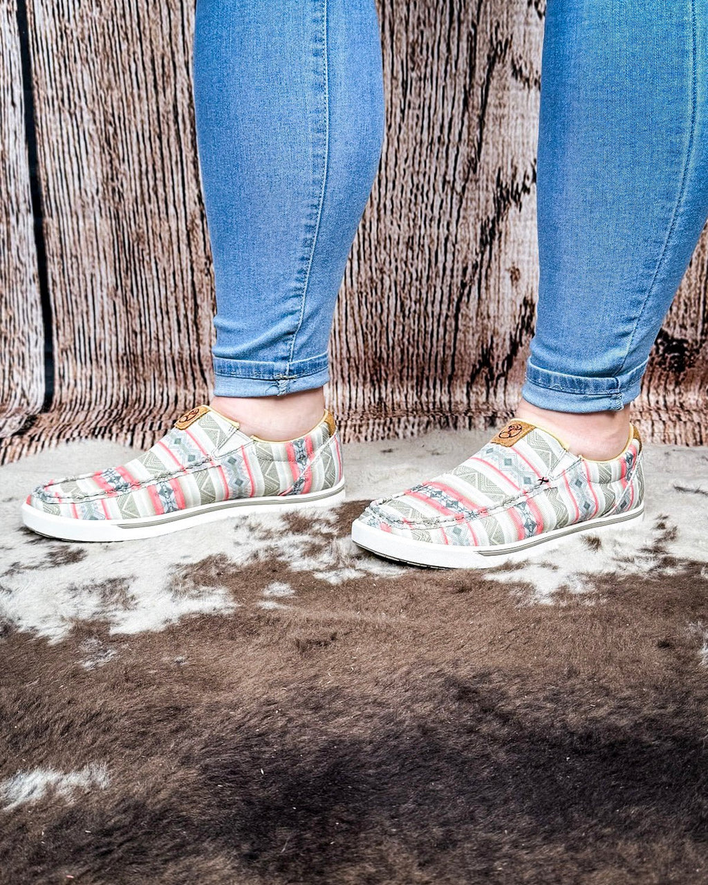 Twisted X Hooey Slip-On Loper - Pink Multi