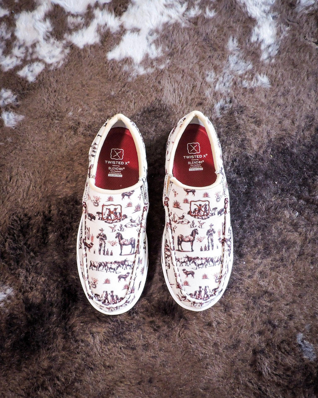 Twisted X Slip-On Kicks - Maroon & Ivory