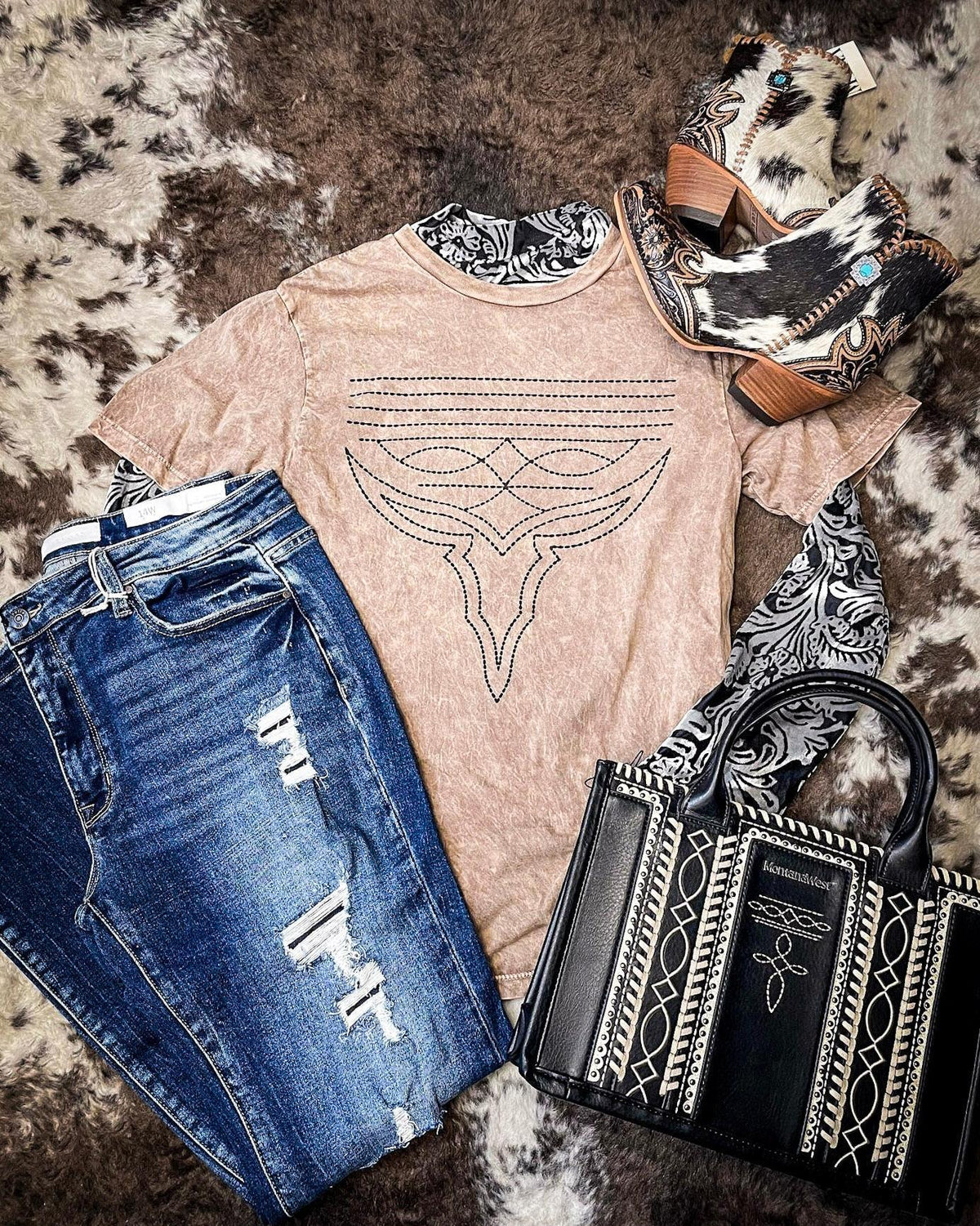 Western Boot Stitch Graphic Tee - Mocha