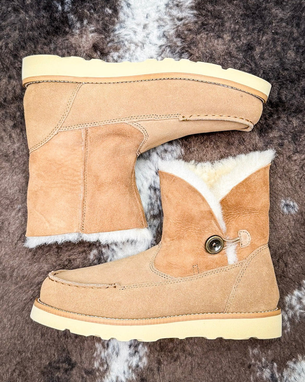 Wrangler Folding Wedge Bootie - Moc Toe