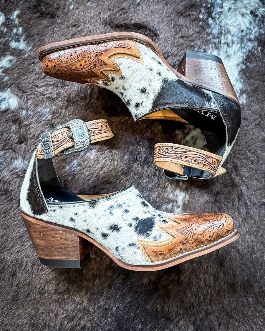 Zora Canyon Mules by Myra Bag