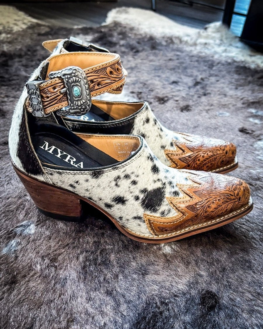 Zora Canyon Mules by Myra Bag
